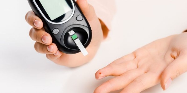 使用家用血糖儀有哪些注意事項(xiàng)