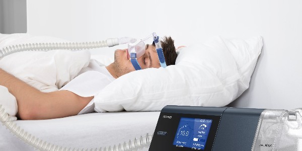 慢阻肺患者家庭康復(fù)與醫(yī)療器械使用指南