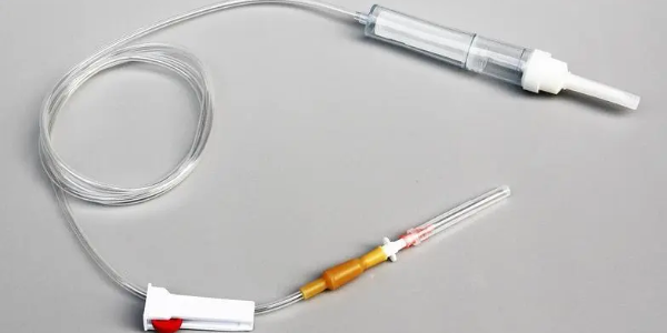 為什么輸血器每4小時(shí)更換一次？