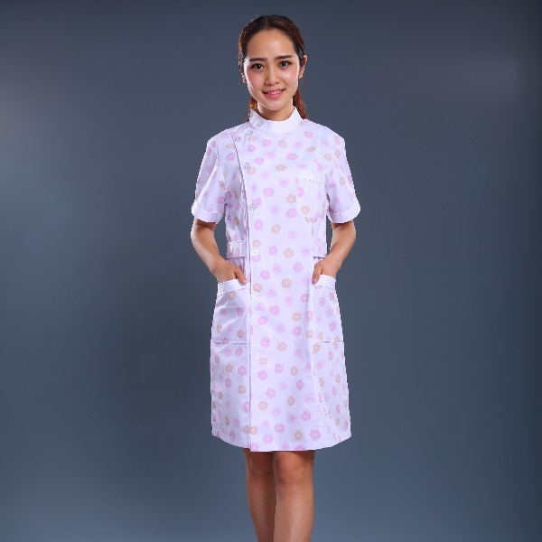 印花護士制服