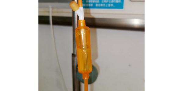 如何消除避光輸液器下的安全隱患