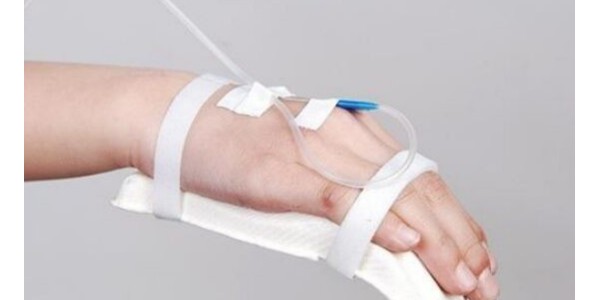 輸液后手腫應(yīng)該如何處理